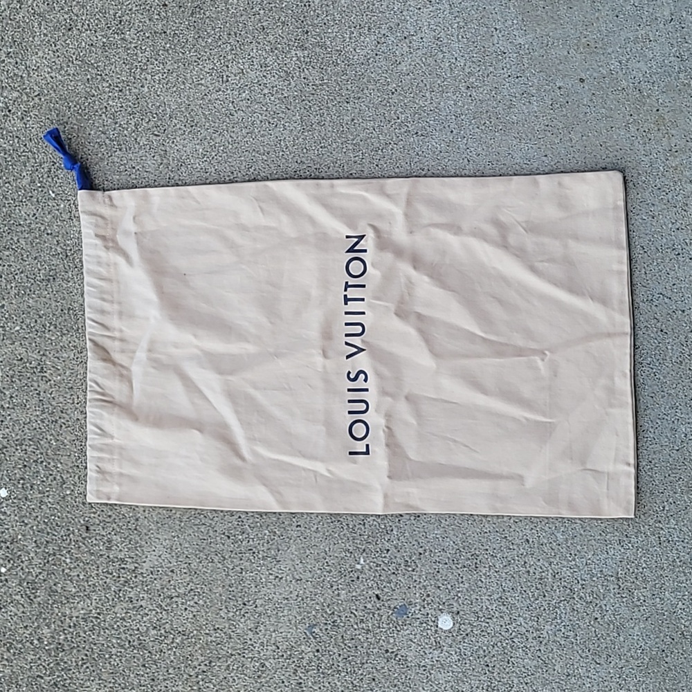 Louis Vuitton Drawstring dust pouch 12" x 20"